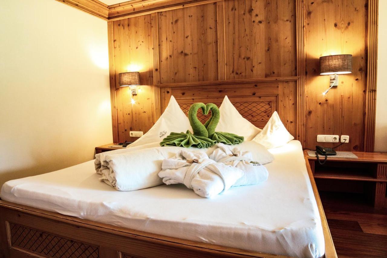 Hotel Bogner Hof Tannheim Esterno foto
